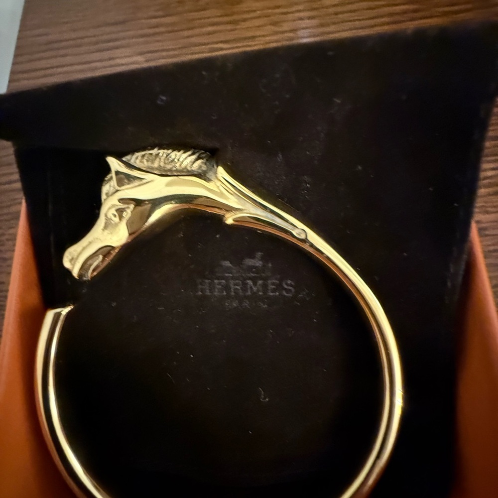 Hermès Gold Cheval 1999 - 2000 Equestrian Horse Bangle - Picture 4 of 8